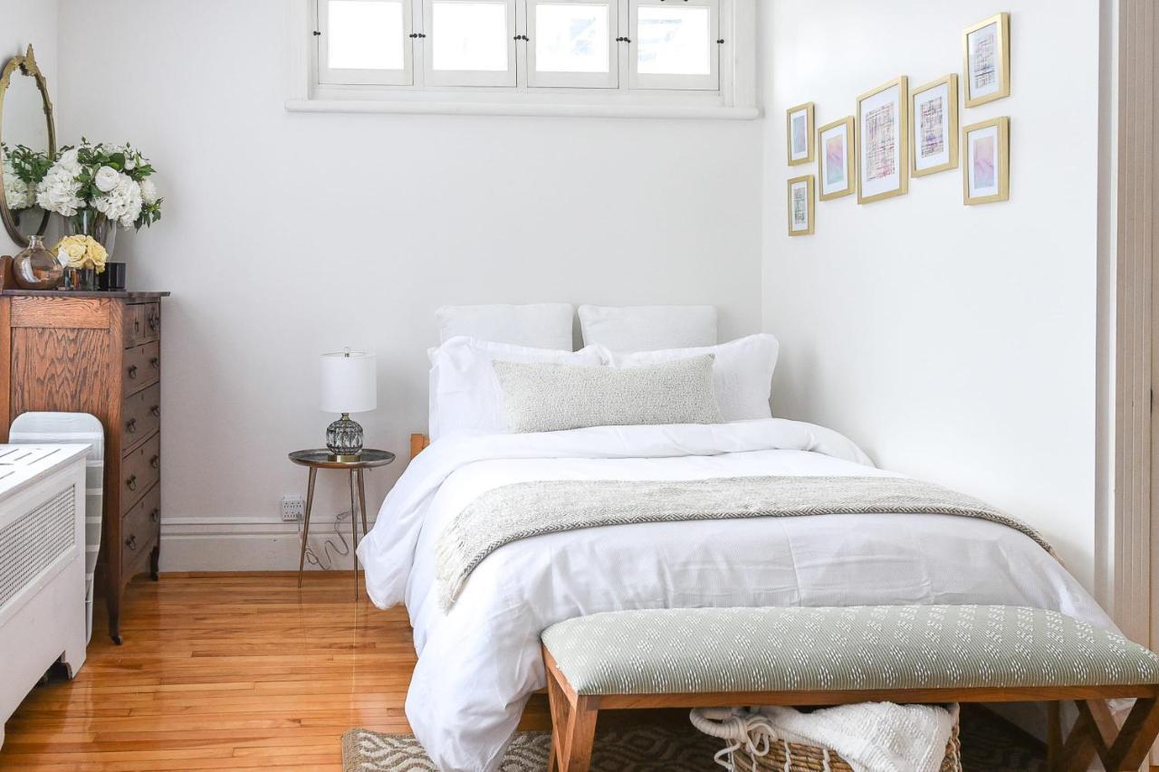 Bright And Beautiful Studio In Old Holiday home Quebec City